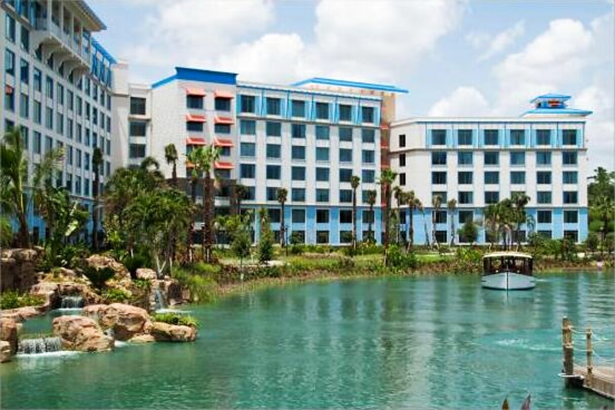 Universal's Loews Sapphire Falls Resort